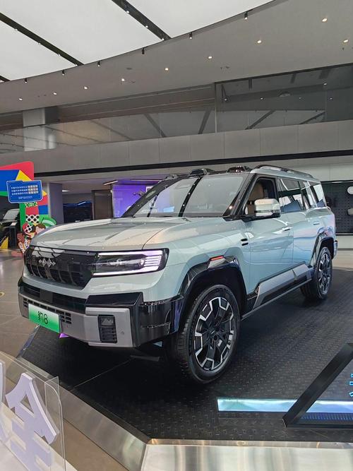 东莞76比亚迪方程豹硬派越野的爆款，英菲尼迪35周年与你共成长